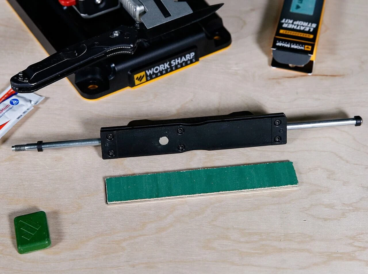 Work Sharp Professional Precision Adjust Leather Strop Kit 2 Work Sharp Professional Precision Adjust Leather Strop Kit – Bild 2